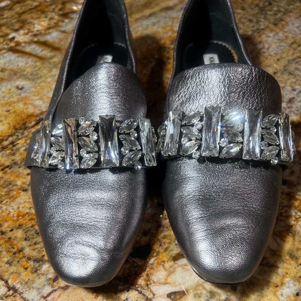 Karl Lagerfeld Paris Silver loafers with Chunky Diamond decor size 7